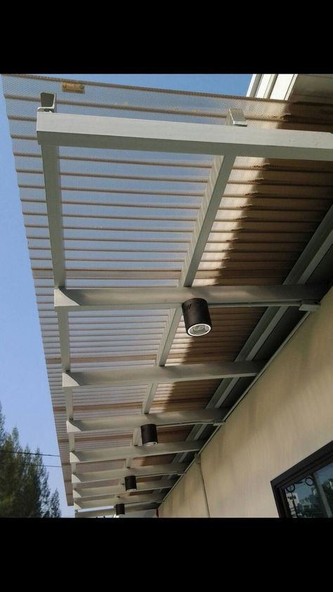 Telhado em policarbonato